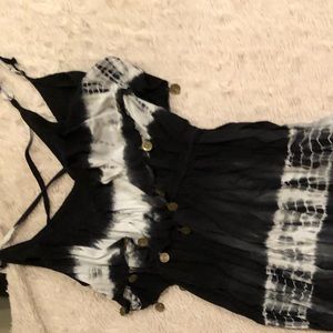 Maxi dress with two slits